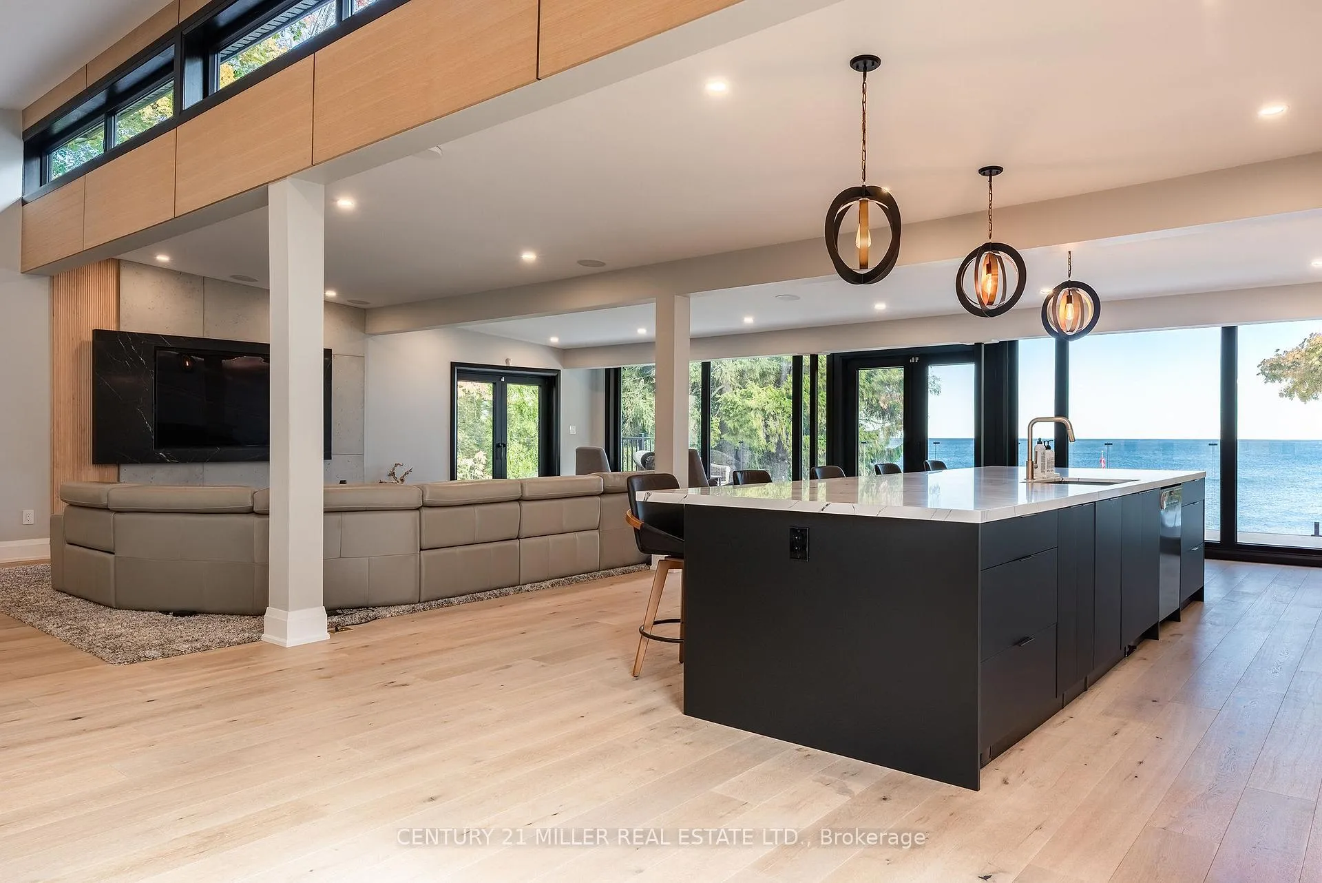 Photo 13 of 121 Edgecliffe Place, Burlington, Appleby — HOMEH