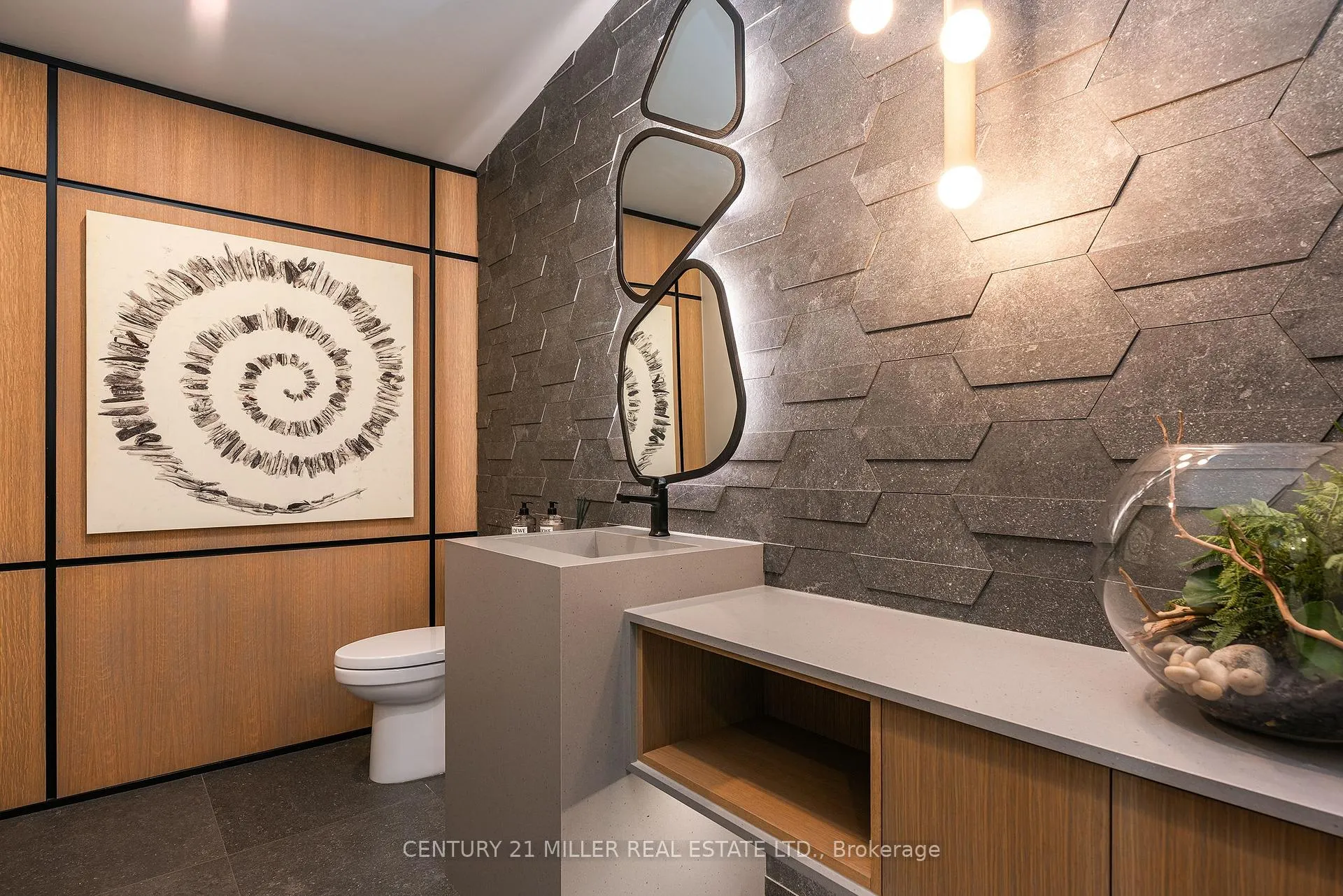 Photo 21 of 121 Edgecliffe Place, Burlington, Appleby — HOMEH