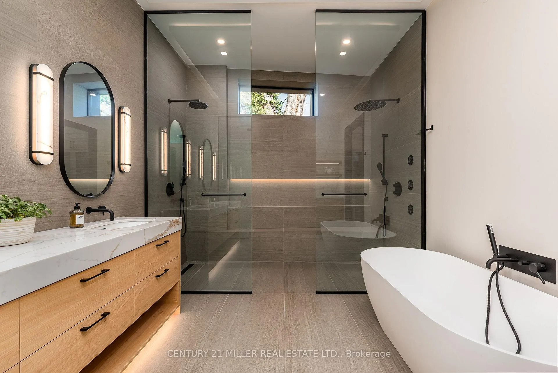 Photo 30 of 121 Edgecliffe Place, Burlington, Appleby — HOMEH
