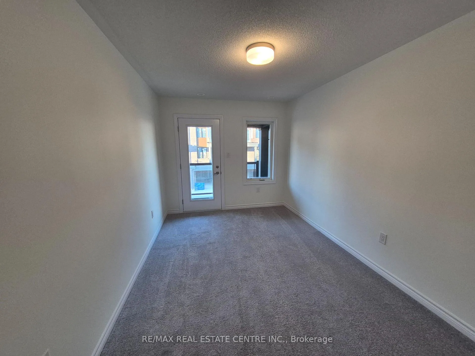 Photo 15 of 51 Thornbird Crescent, Brampton, Northwest Brampton — HOMEH
