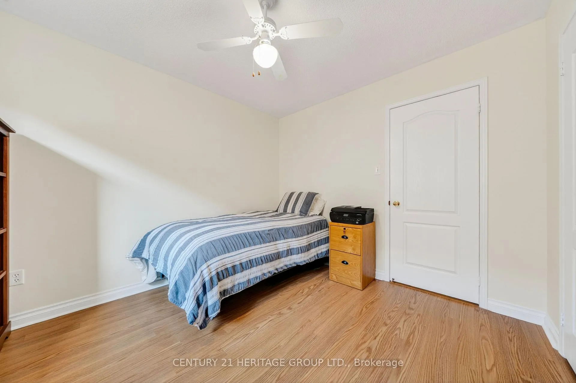 Photo 30 of 403 Bartholomew Drive, Newmarket, Summerhill Estates — HOMEH