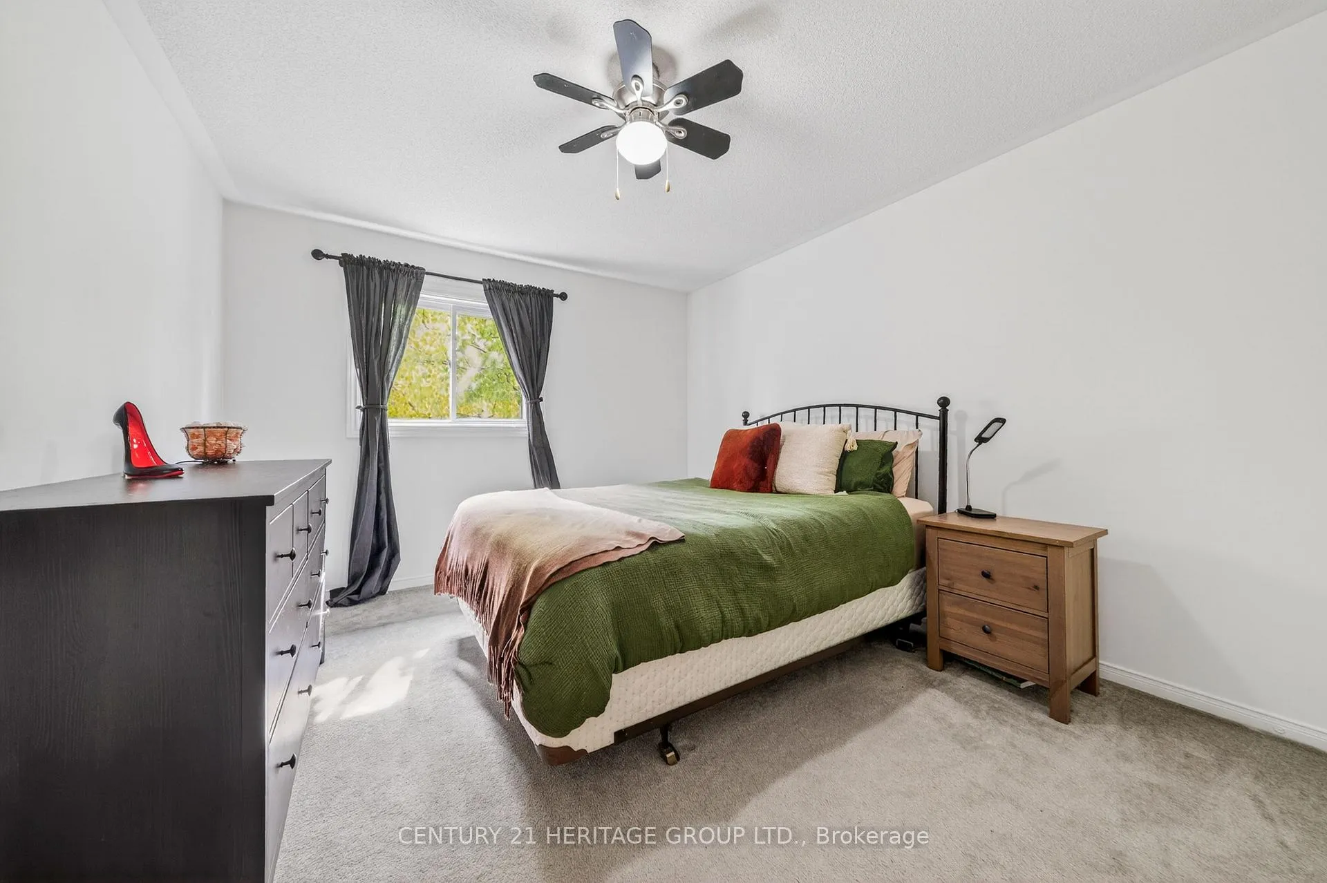 Photo 33 of 403 Bartholomew Drive, Newmarket, Summerhill Estates — HOMEH