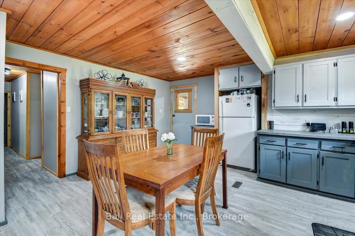 Photo 5 of 20 Art Bott Road, North Kawartha — HOMEH