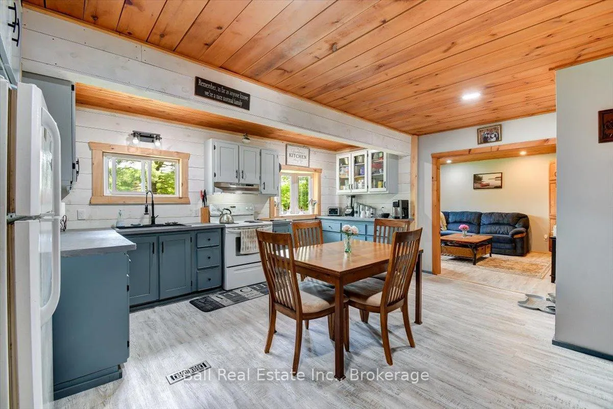 Photo 7 of 20 Art Bott Road, North Kawartha — HOMEH