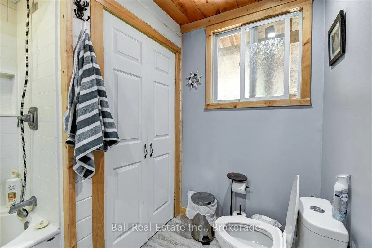 Photo 17 of 20 Art Bott Road, North Kawartha — HOMEH