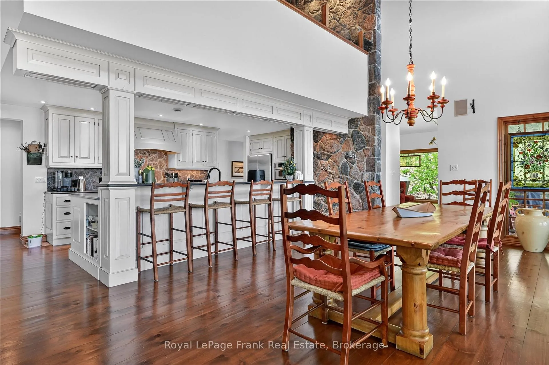 Photo 10 of 674 Birchview Road, Douro-Dummer — HOMEH