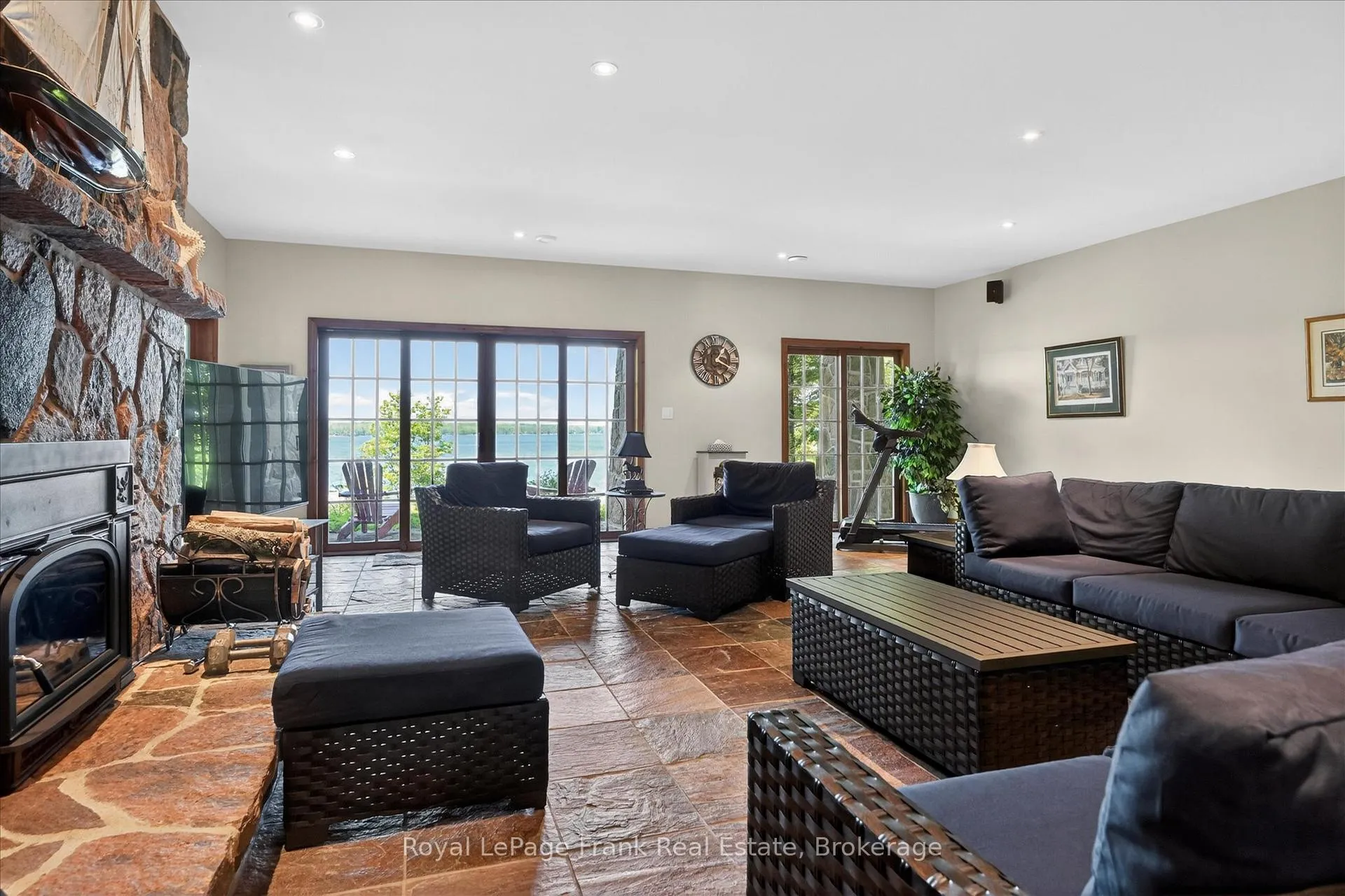 Photo 24 of 674 Birchview Road, Douro-Dummer — HOMEH