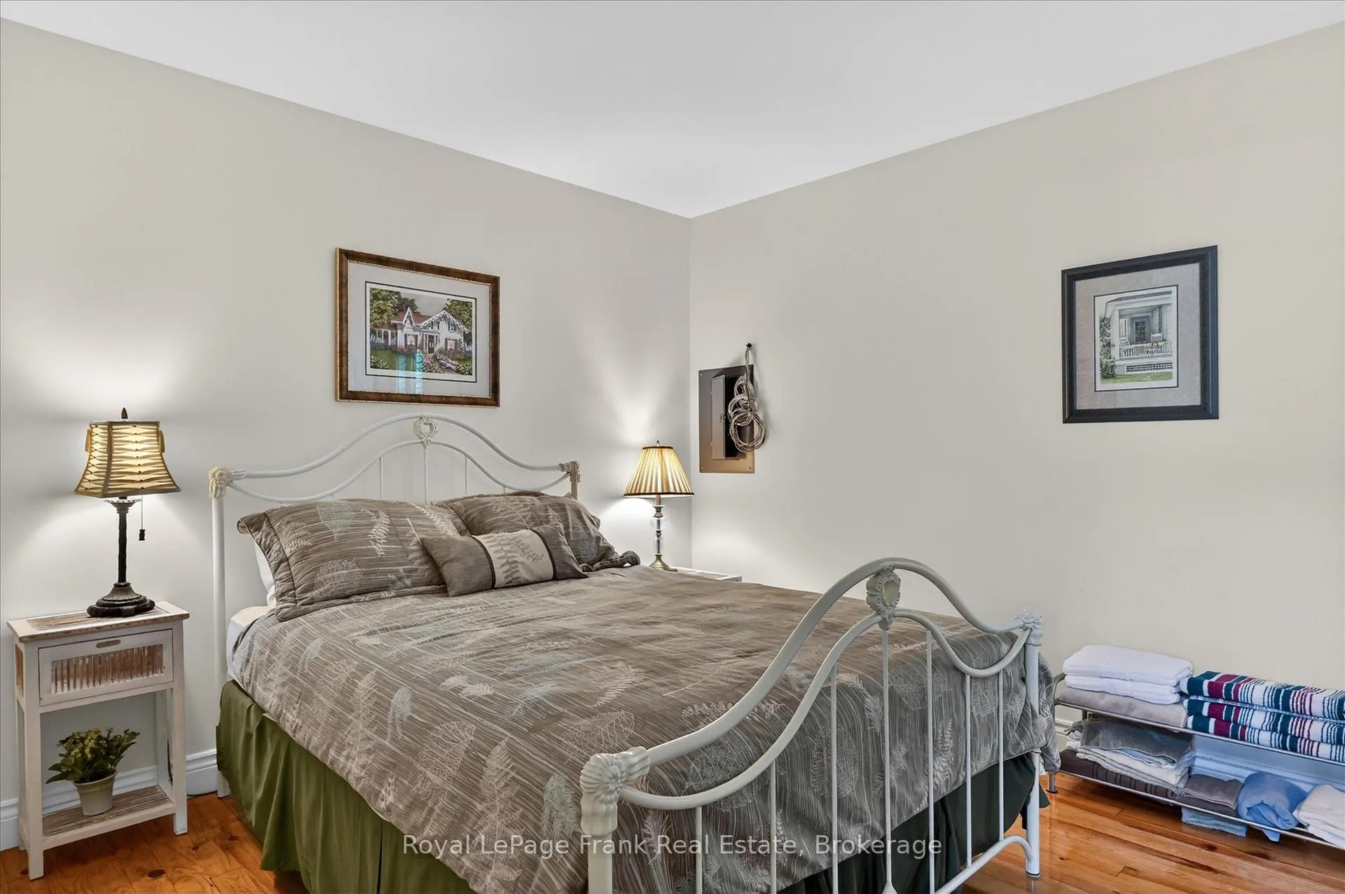 Photo 43 of 674 Birchview Road, Douro-Dummer — HOMEH