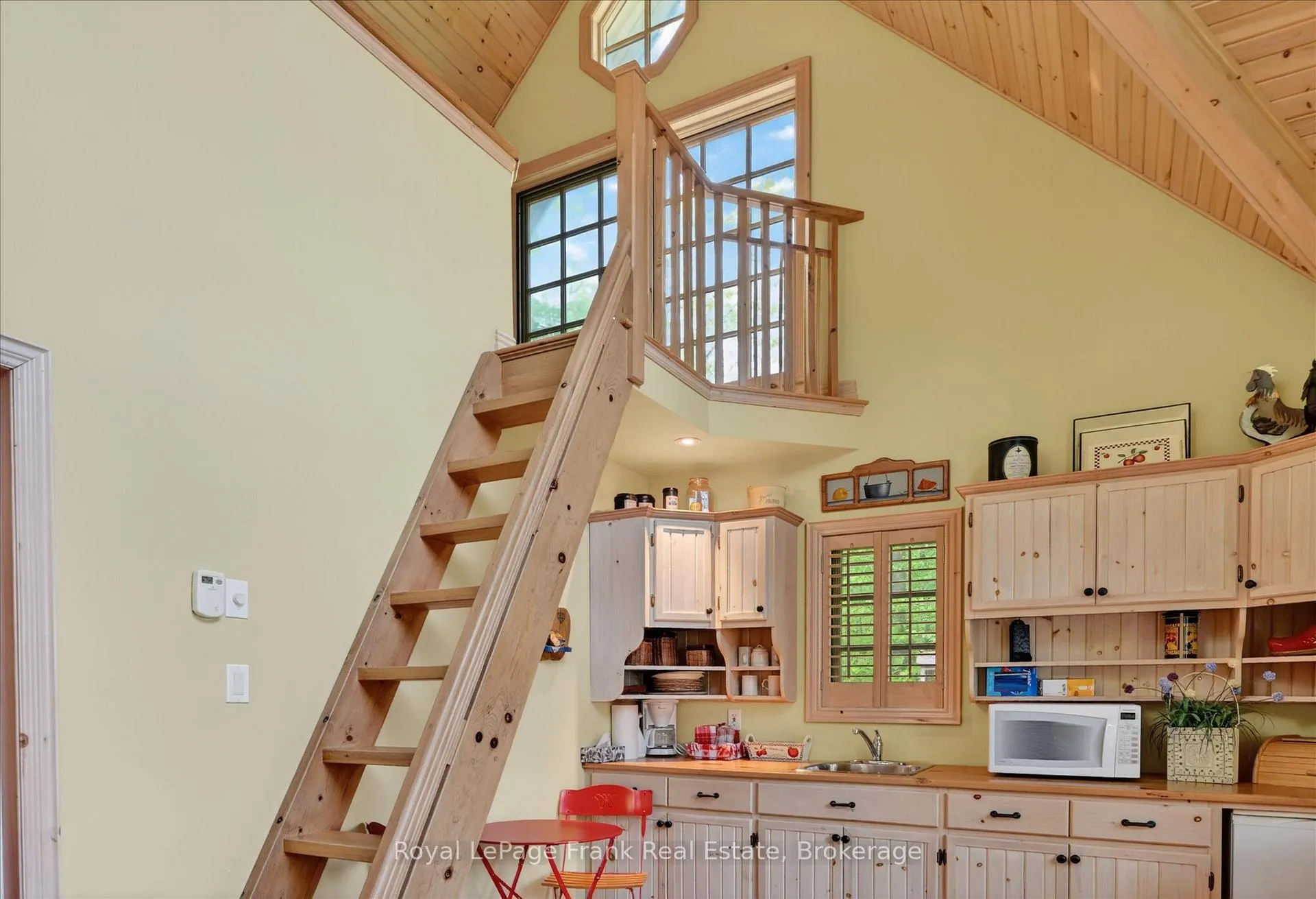 Photo 45 of 674 Birchview Road, Douro-Dummer — HOMEH