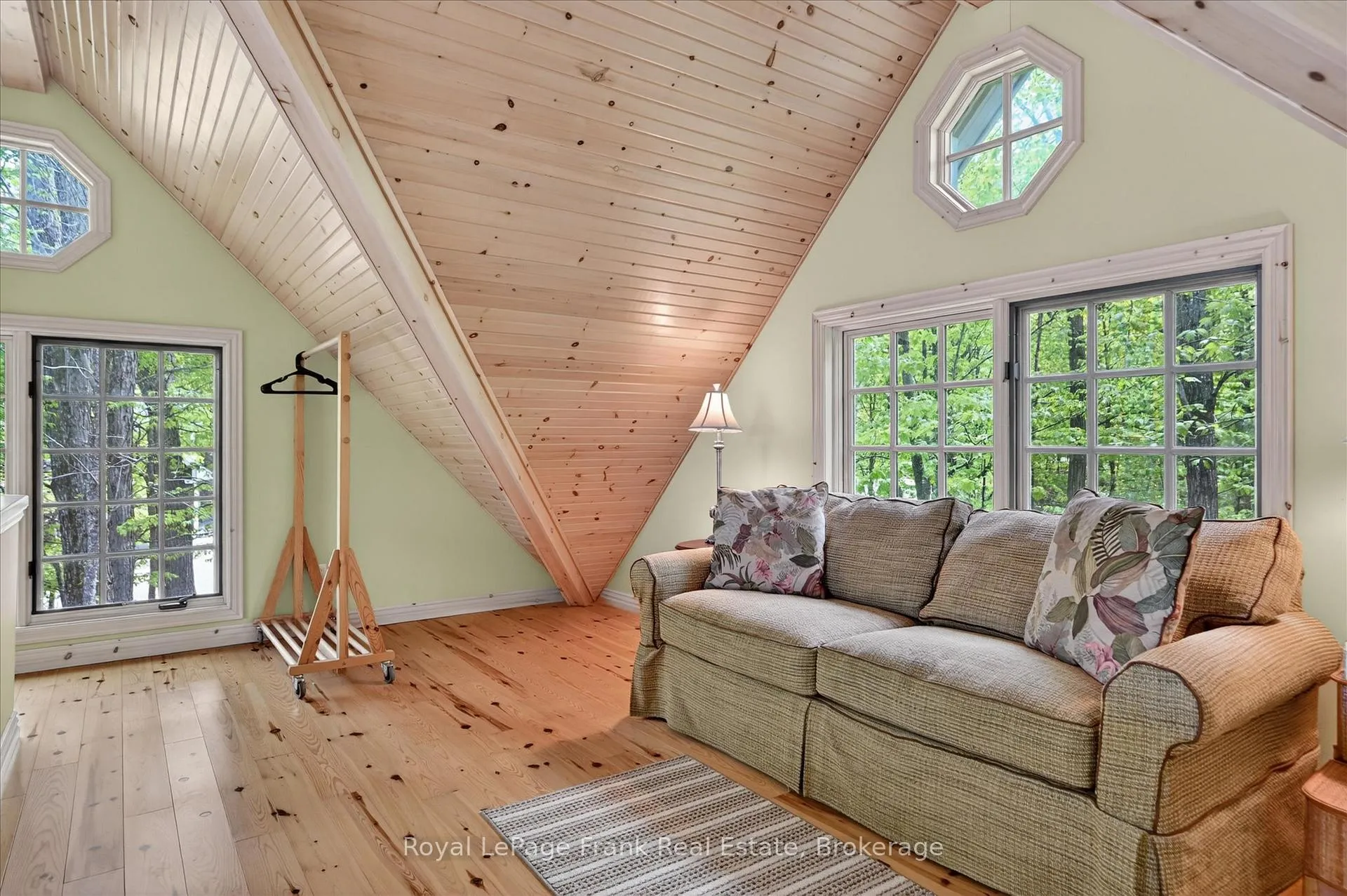 Photo 46 of 674 Birchview Road, Douro-Dummer — HOMEH