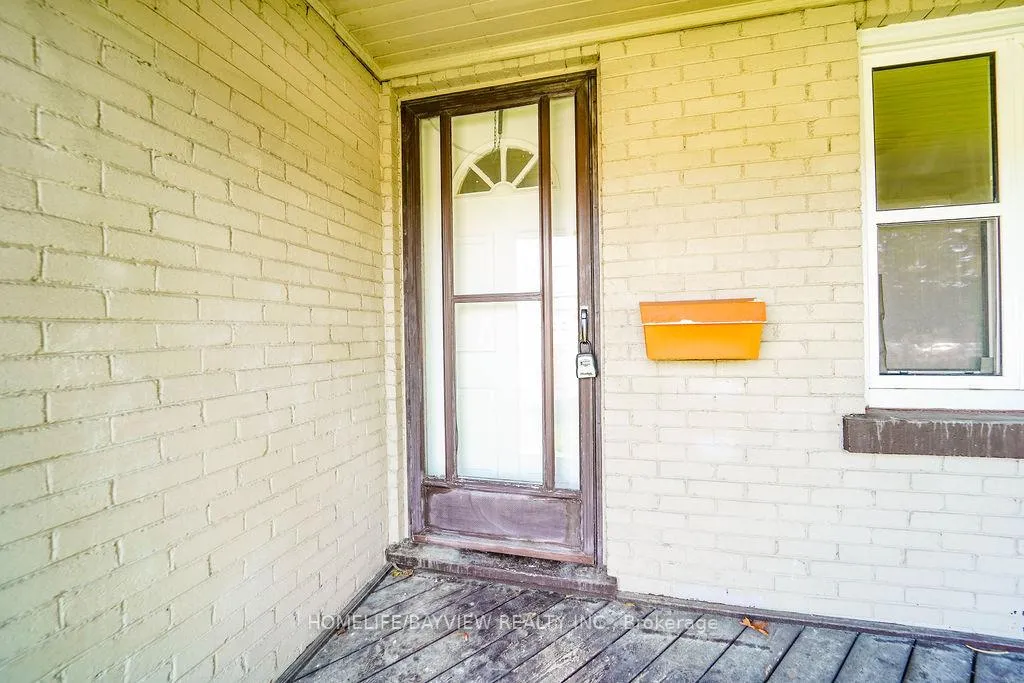 Photo 2 of 187 Park Road S, Oshawa, Vanier — HOMEH