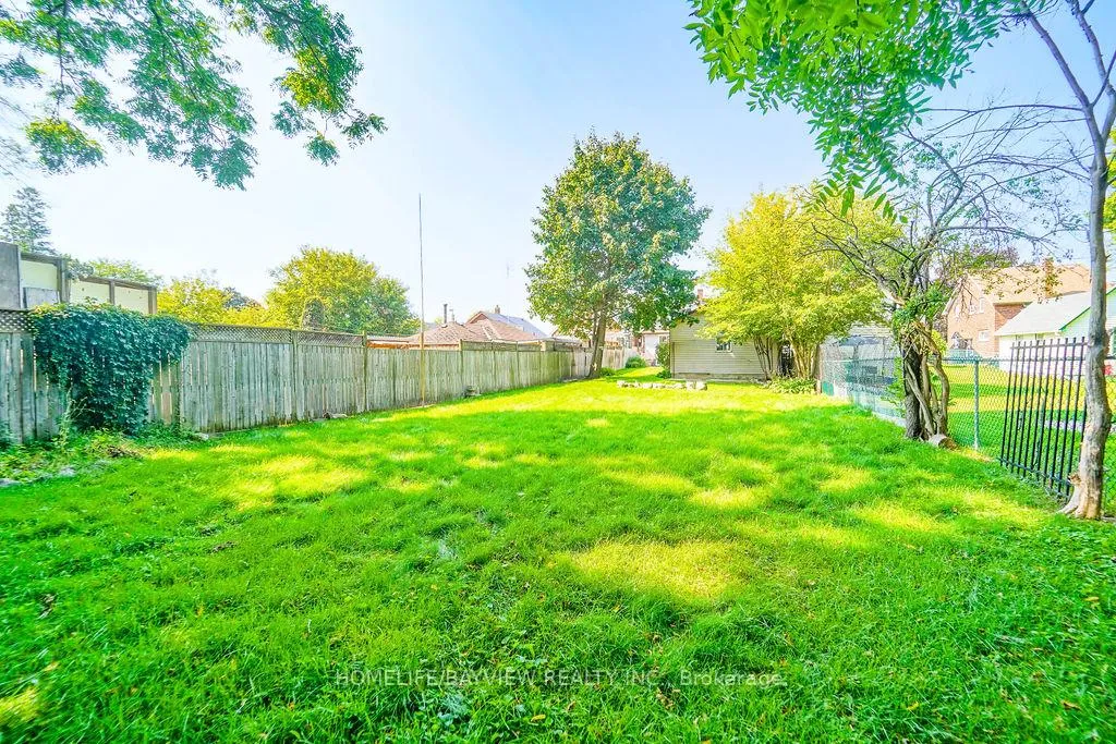 Photo 11 of 187 Park Road S, Oshawa, Vanier — HOMEH