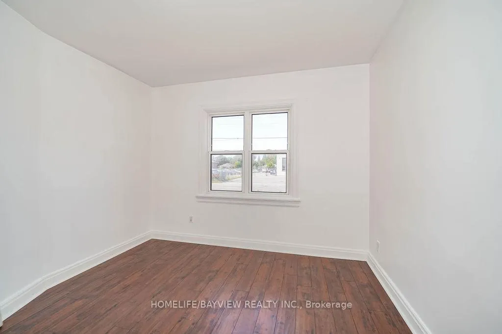 Photo 16 of 187 Park Road S, Oshawa, Vanier — HOMEH