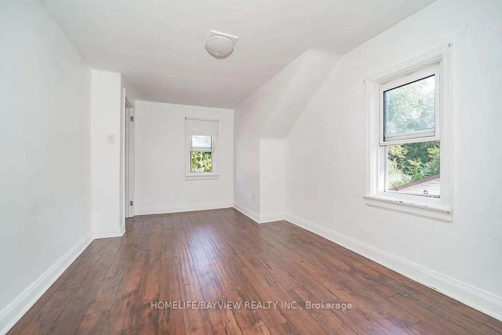 Photo 38 of 187 Park Road S, Oshawa, Vanier — HOMEH