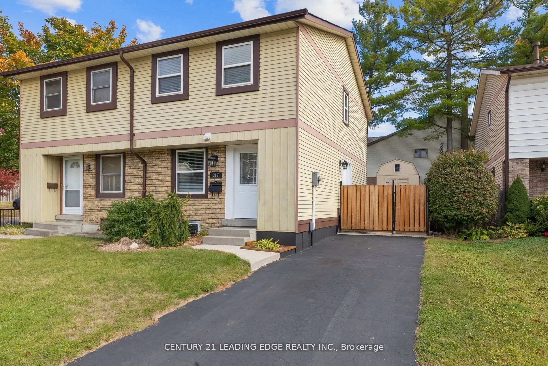 Photo 2 of 317 Homestead Drive, Oshawa, McLaughlin — HOMEH