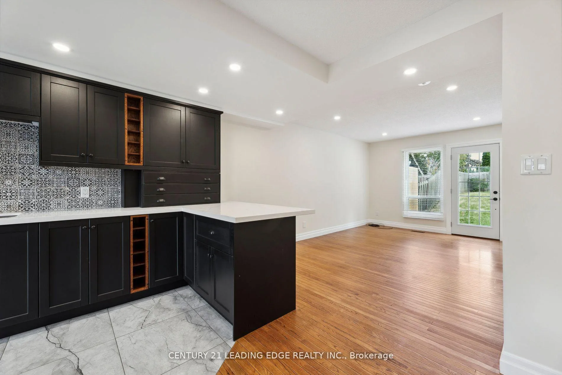 Photo 12 of 317 Homestead Drive, Oshawa, McLaughlin — HOMEH