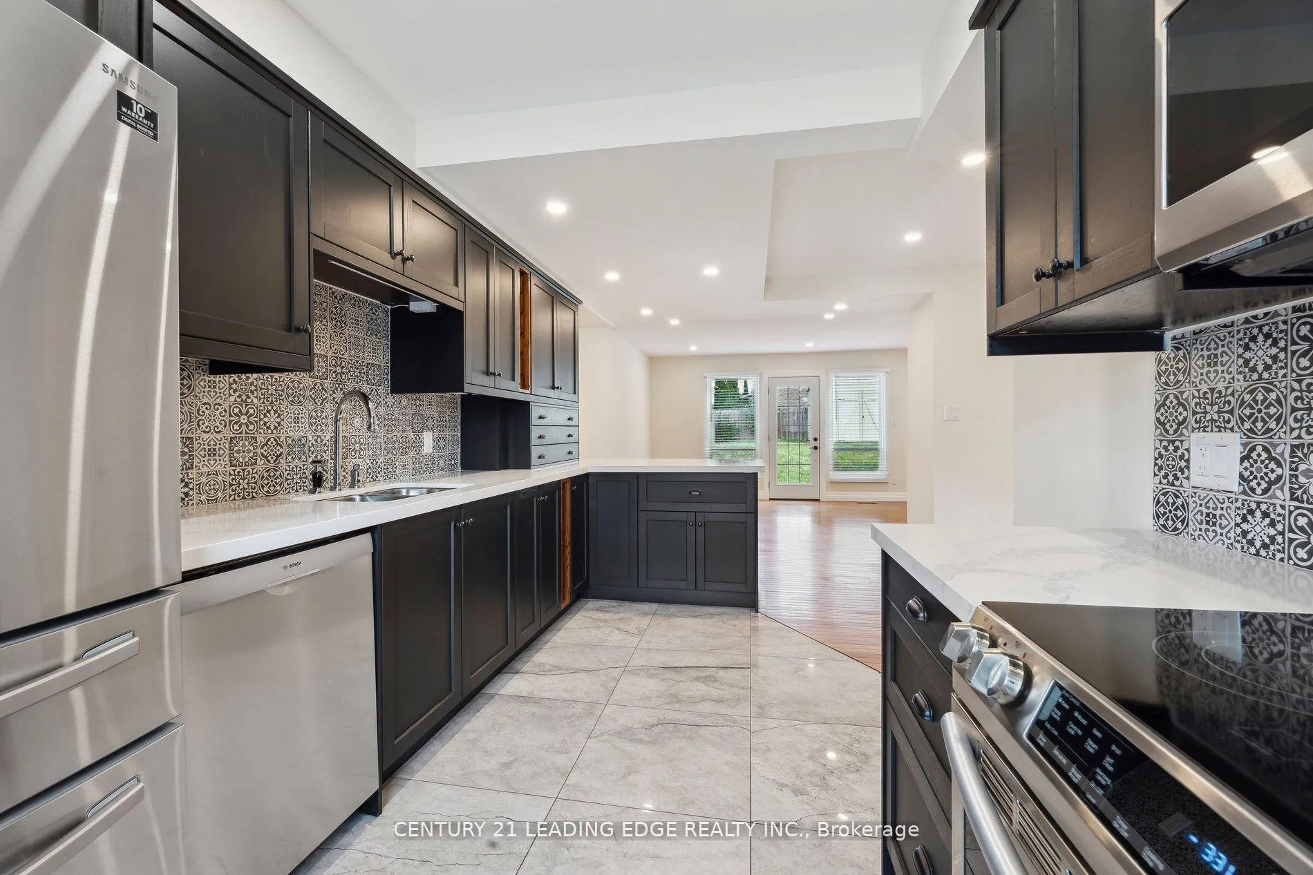 Photo 16 of 317 Homestead Drive, Oshawa, McLaughlin — HOMEH