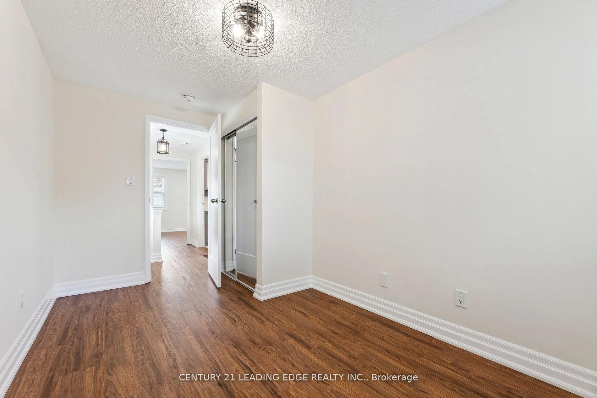 Photo 18 of 317 Homestead Drive, Oshawa, McLaughlin — HOMEH