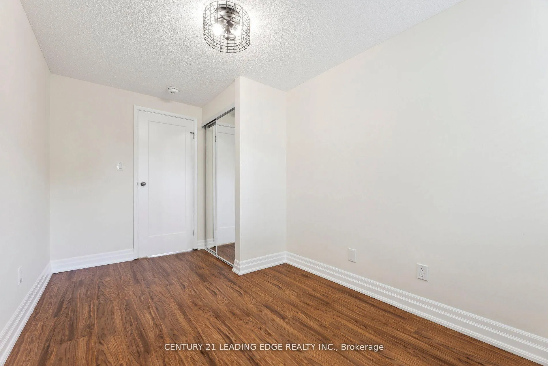 Photo 19 of 317 Homestead Drive, Oshawa, McLaughlin — HOMEH