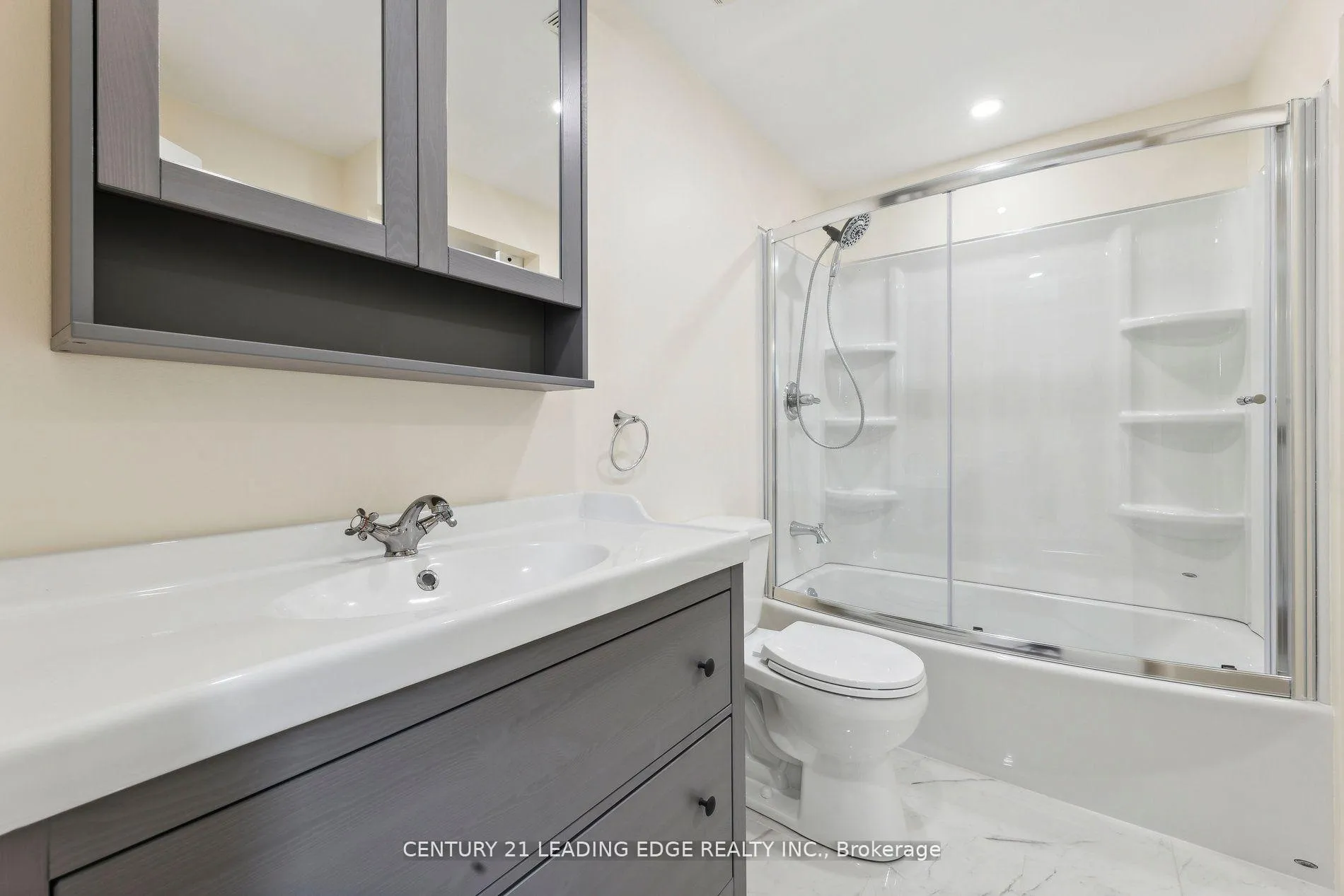Photo 24 of 317 Homestead Drive, Oshawa, McLaughlin — HOMEH