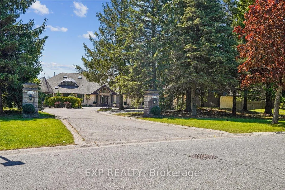 Photo 5 of 332 Burns Boulevard, King, King City — HOMEH