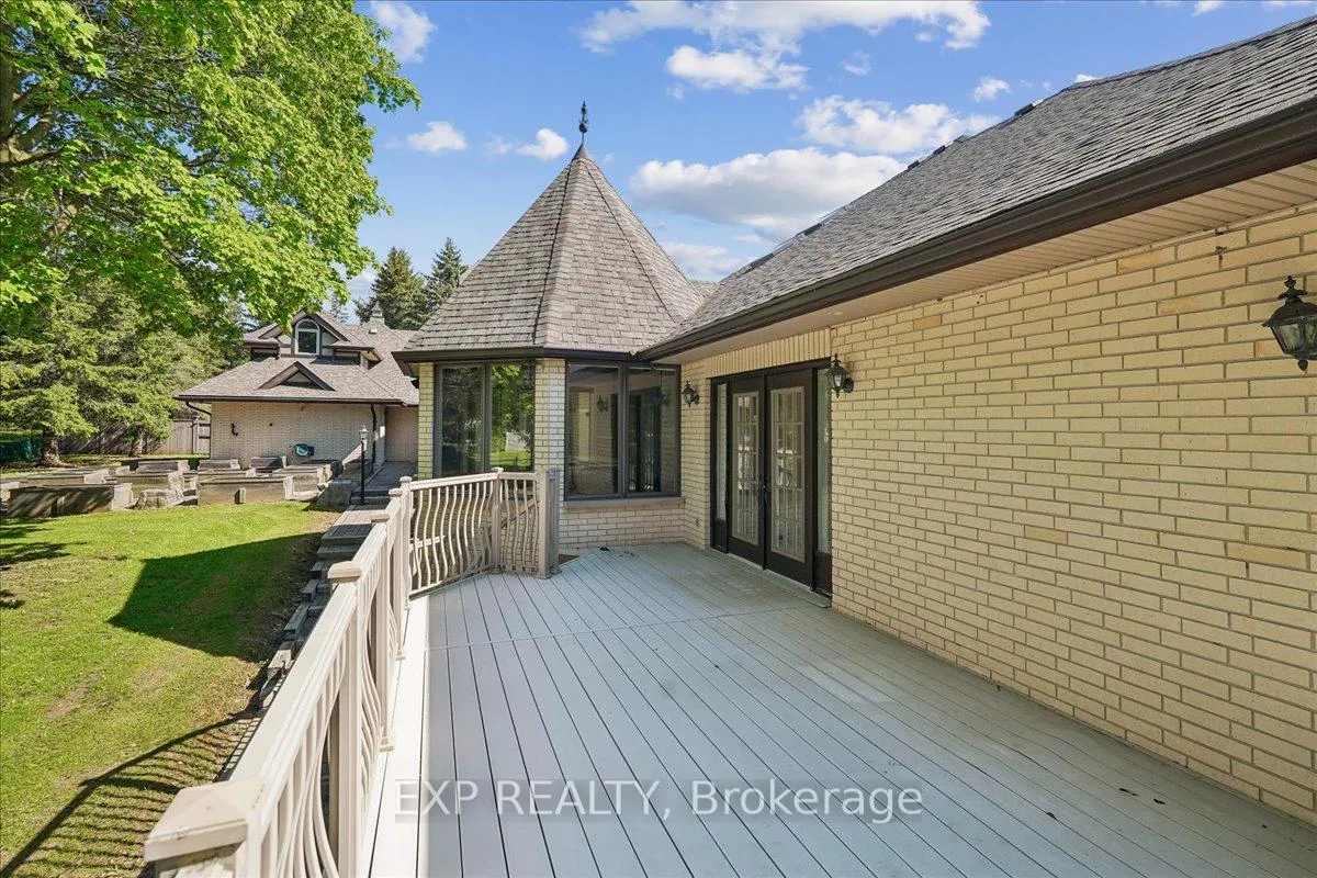 Photo 15 of 332 Burns Boulevard, King, King City — HOMEH