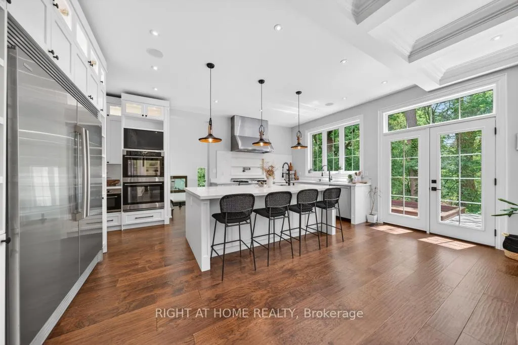 Photo 8 of 64 Ravina Crescent, Hamilton, Ancaster — HOMEH