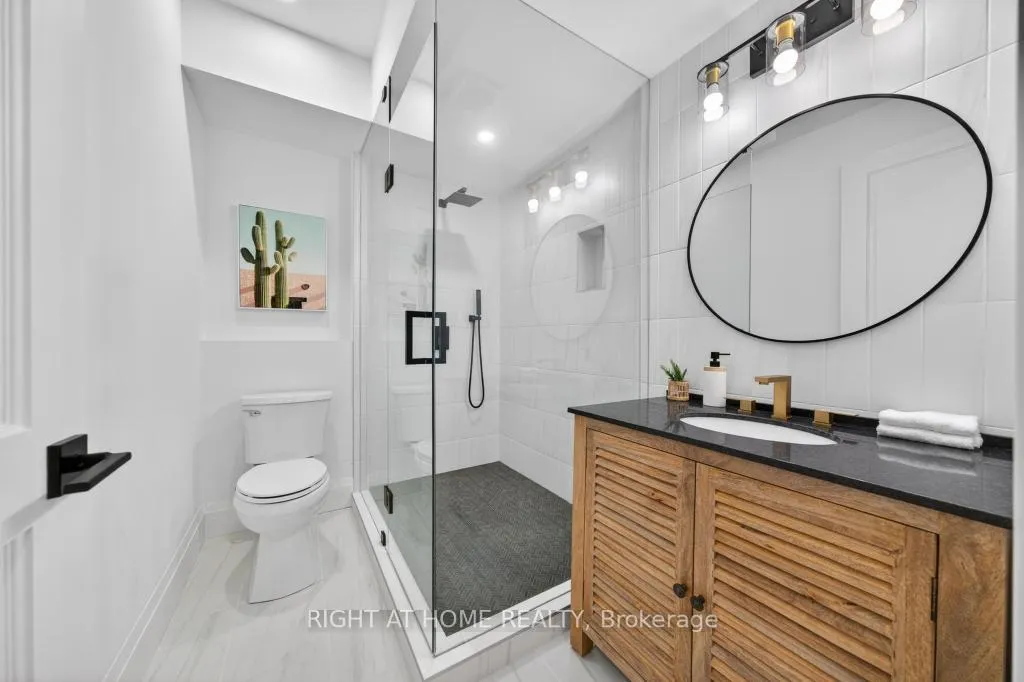 Photo 44 of 64 Ravina Crescent, Hamilton, Ancaster — HOMEH