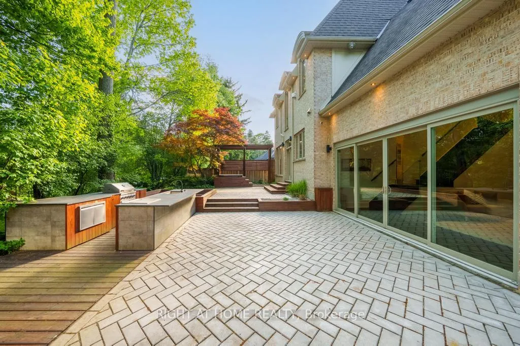 Photo 45 of 64 Ravina Crescent, Hamilton, Ancaster — HOMEH