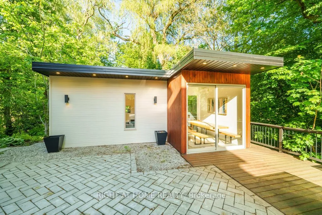 Photo 47 of 64 Ravina Crescent, Hamilton, Ancaster — HOMEH