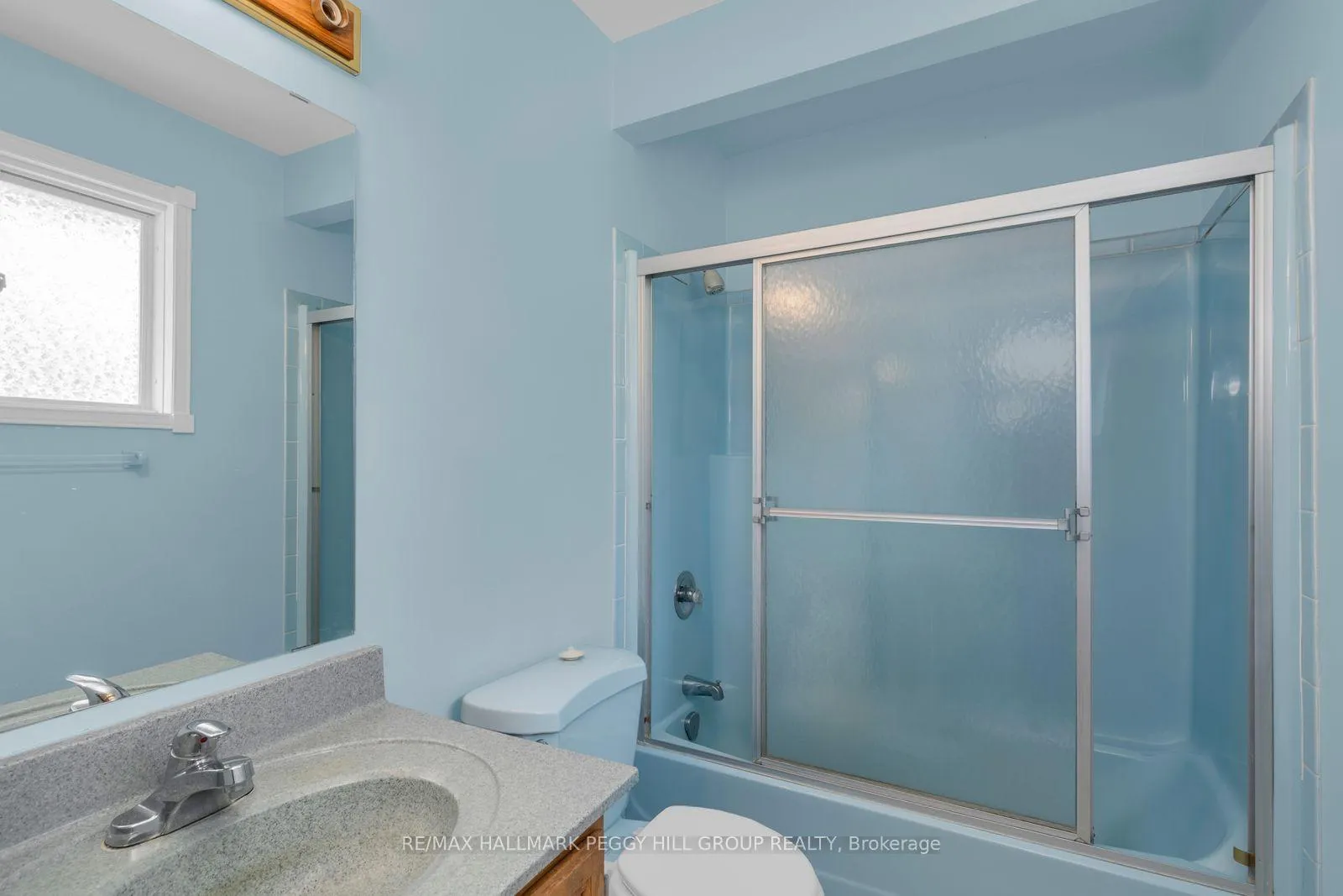 Photo 8 of 19 Murray Street, Barrie, Allandale Heights — HOMEH