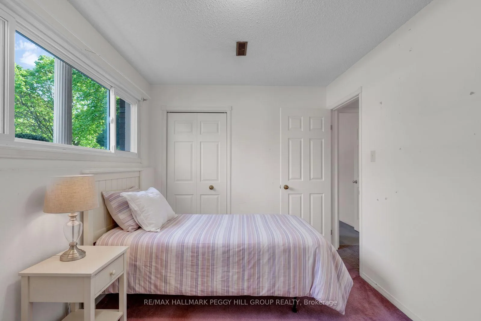 Photo 14 of 19 Murray Street, Barrie, Allandale Heights — HOMEH