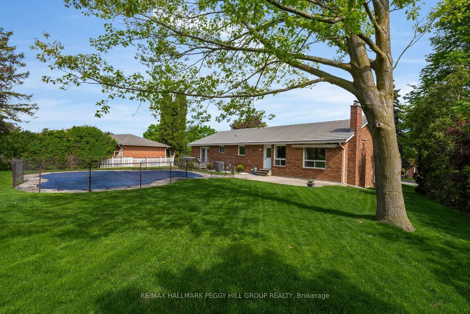 Photo 16 of 19 Murray Street, Barrie, Allandale Heights — HOMEH