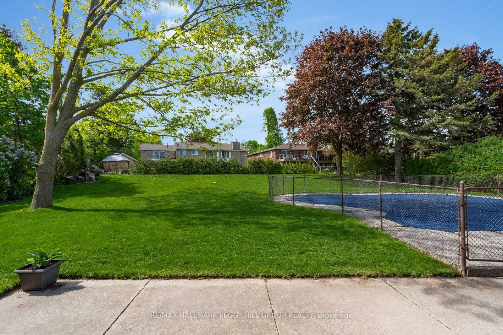 Photo 17 of 19 Murray Street, Barrie, Allandale Heights — HOMEH