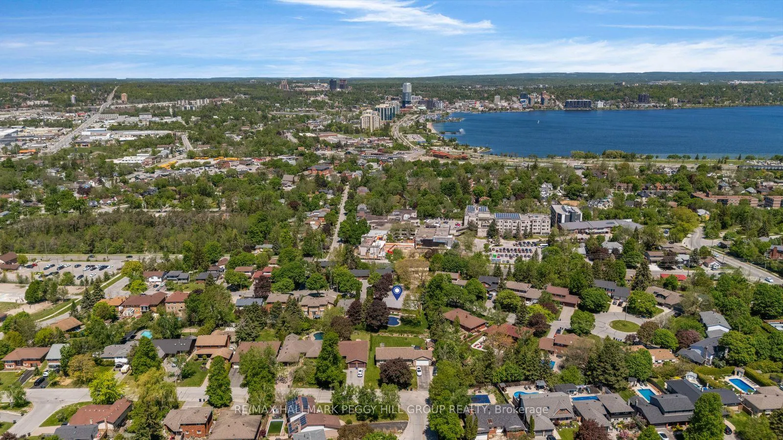Photo 20 of 19 Murray Street, Barrie, Allandale Heights — HOMEH