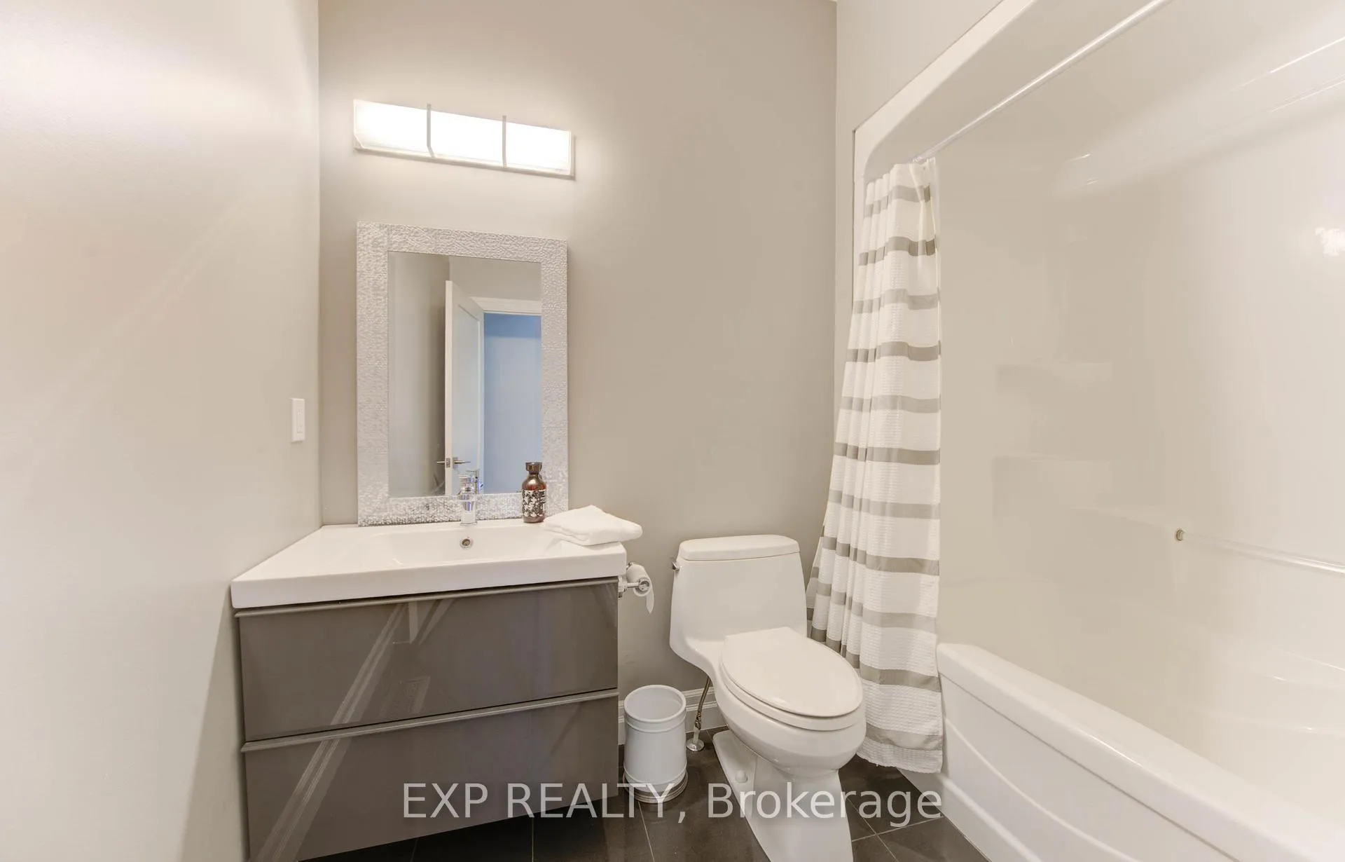 Photo 22 of 52 Edgehill Drive, Kitchener, Pioneer Tower West — HOMEH