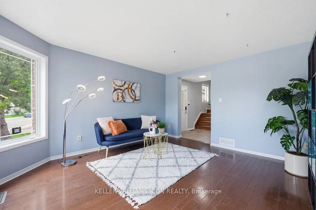 Photo 7 of 90 Sunvale Way, Ottawa, Barrhaven East — HOMEH