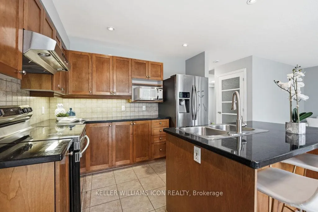 Photo 14 of 90 Sunvale Way, Ottawa, Barrhaven East — HOMEH