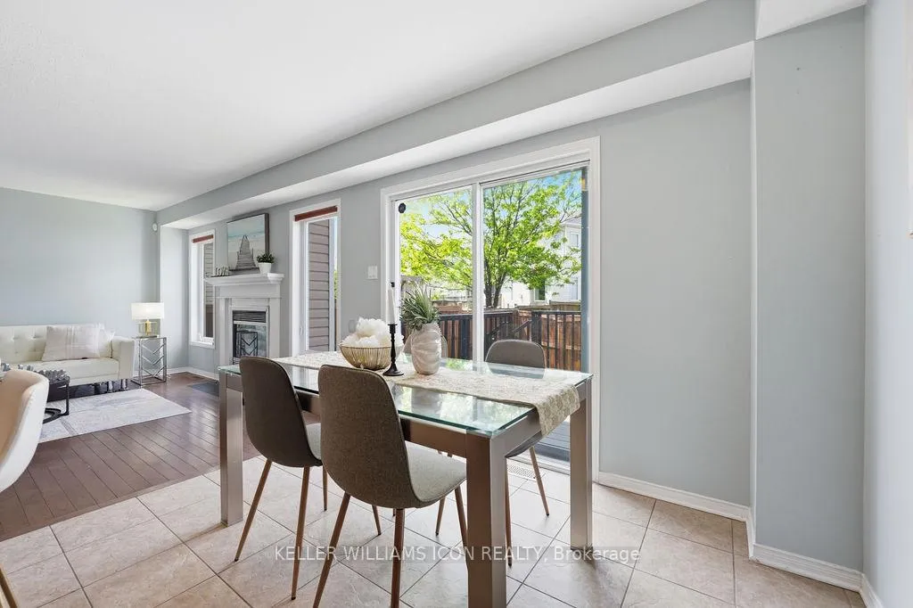 Photo 20 of 90 Sunvale Way, Ottawa, Barrhaven East — HOMEH