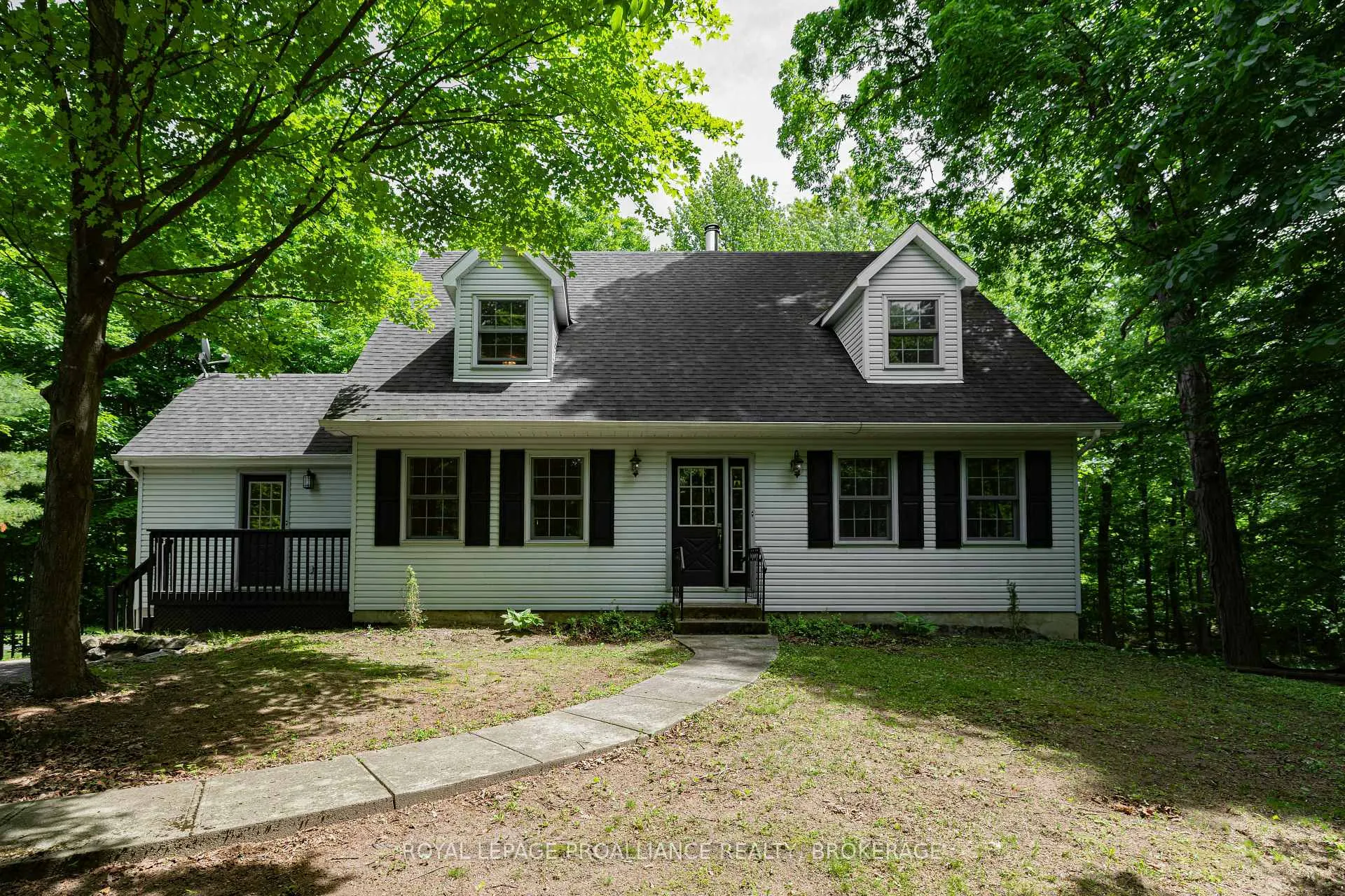 Photo 3 of 1403 Norway Road, Frontenac, Frontenac South — HOMEH