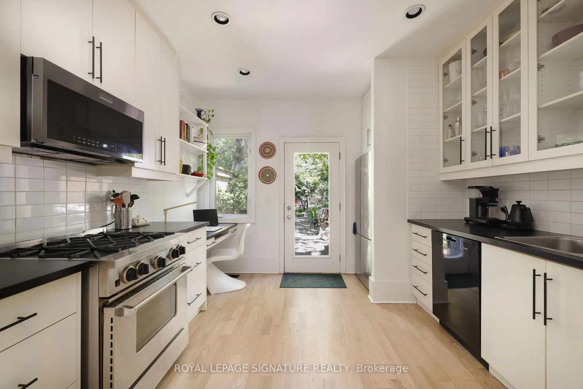 Photo 11 of 105 De Grassi Street, Toronto, South Riverdale — HOMEH