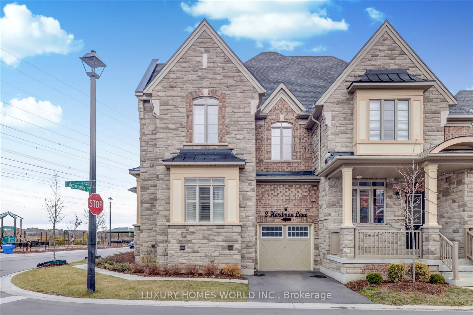 Photo 4 of 2 Hardman Lane, Ajax, Northwest Ajax — HOMEH