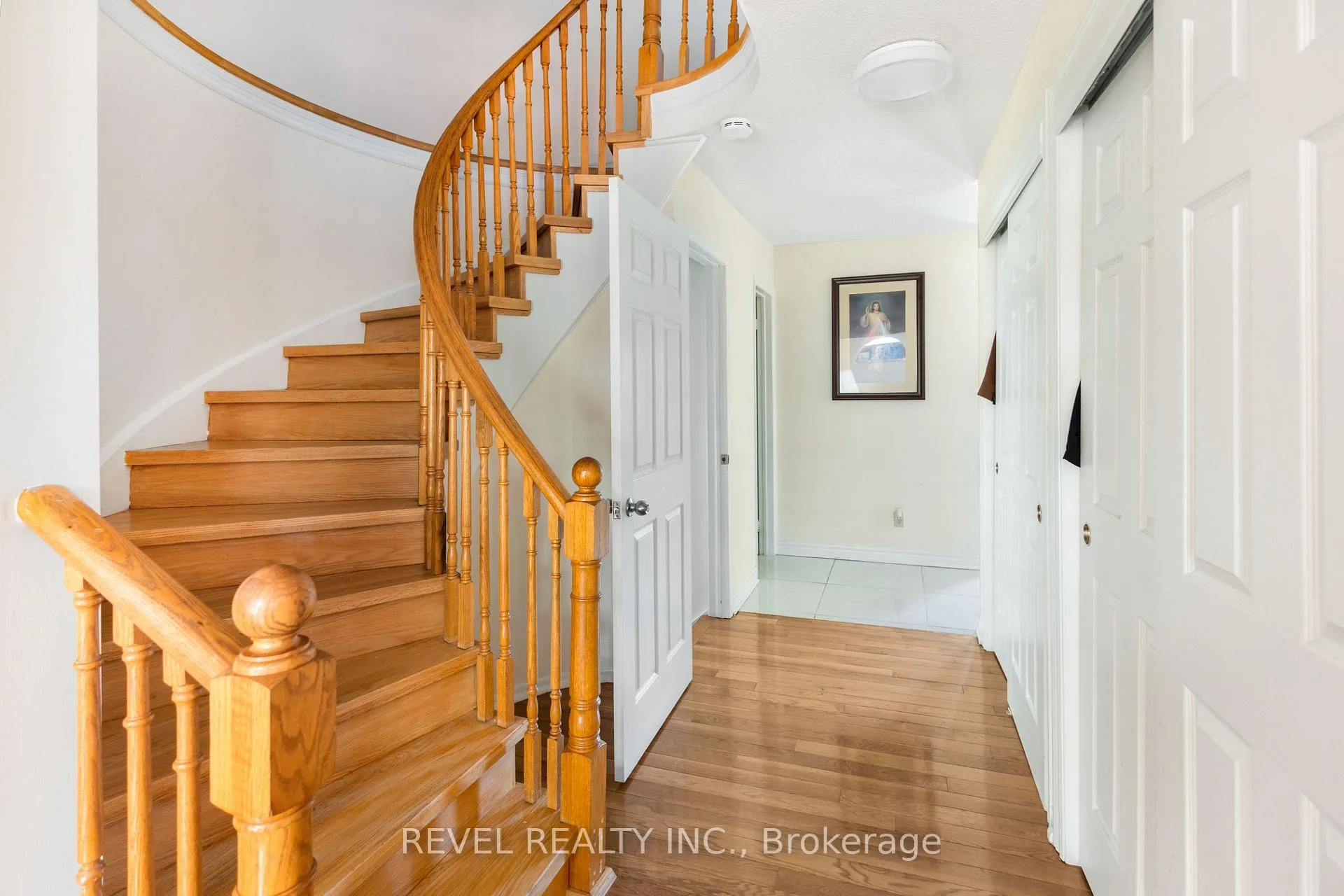 Photo 10 of 1518 Woodruff Crescent, Pickering, Amberlea — HOMEH