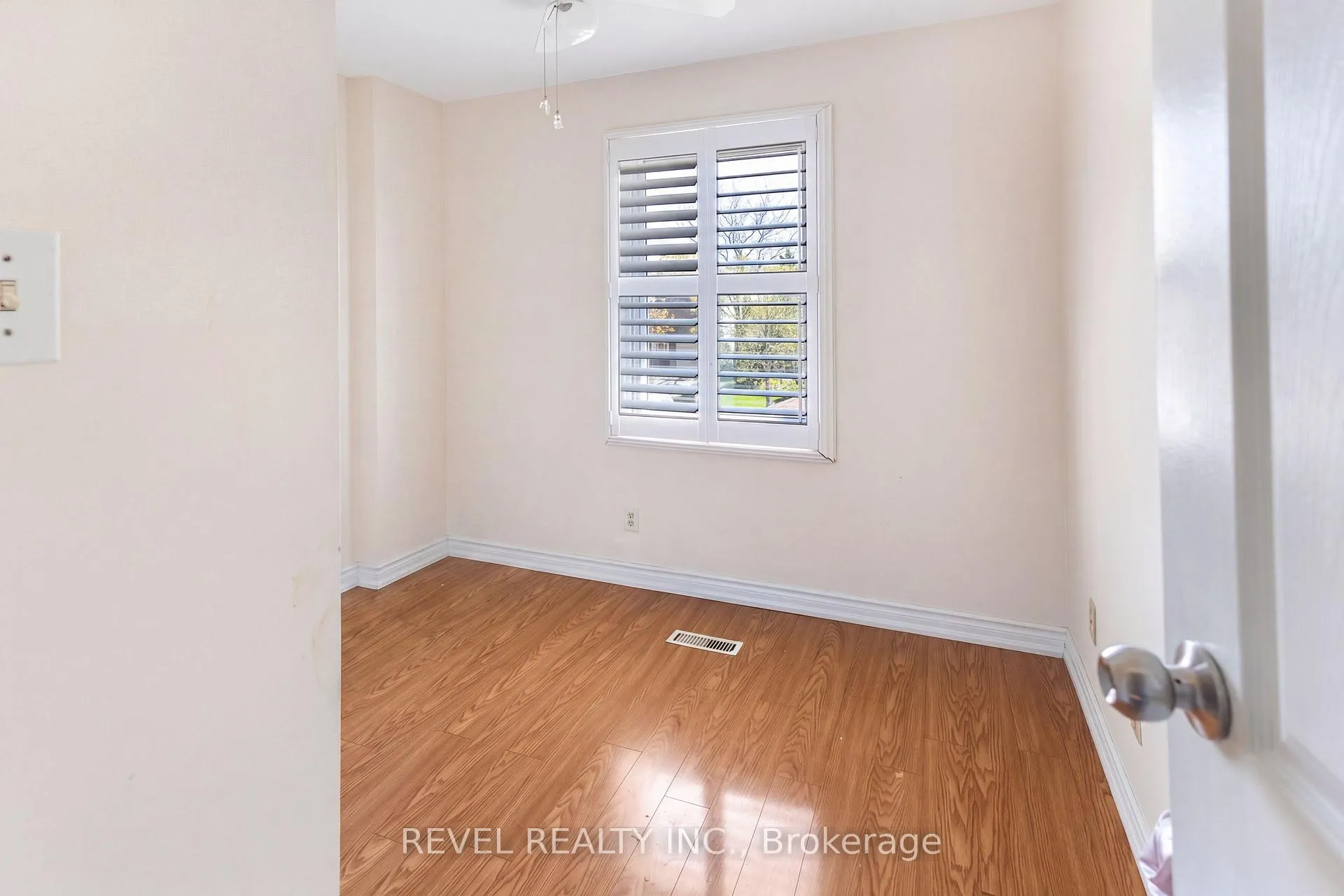 Photo 12 of 1518 Woodruff Crescent, Pickering, Amberlea — HOMEH