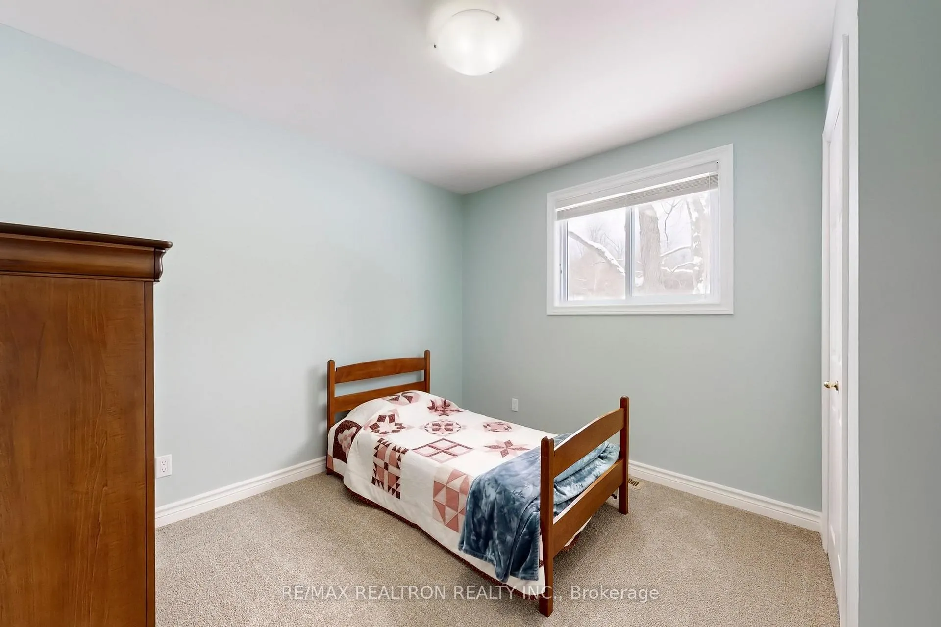 Photo 28 of 26 Kennedy Road, Caledon, Cheltenham — HOMEH