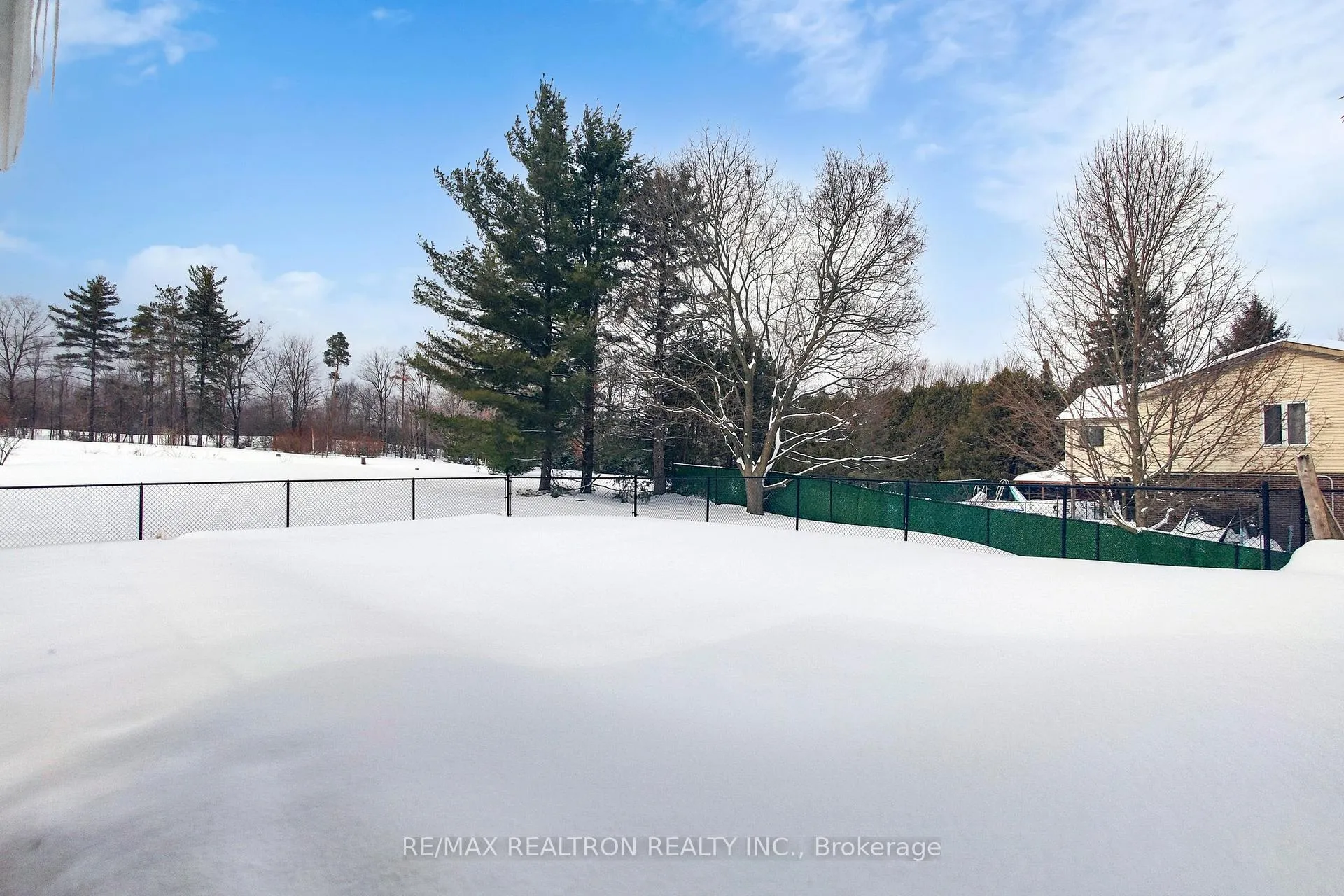 Photo 42 of 26 Kennedy Road, Caledon, Cheltenham — HOMEH