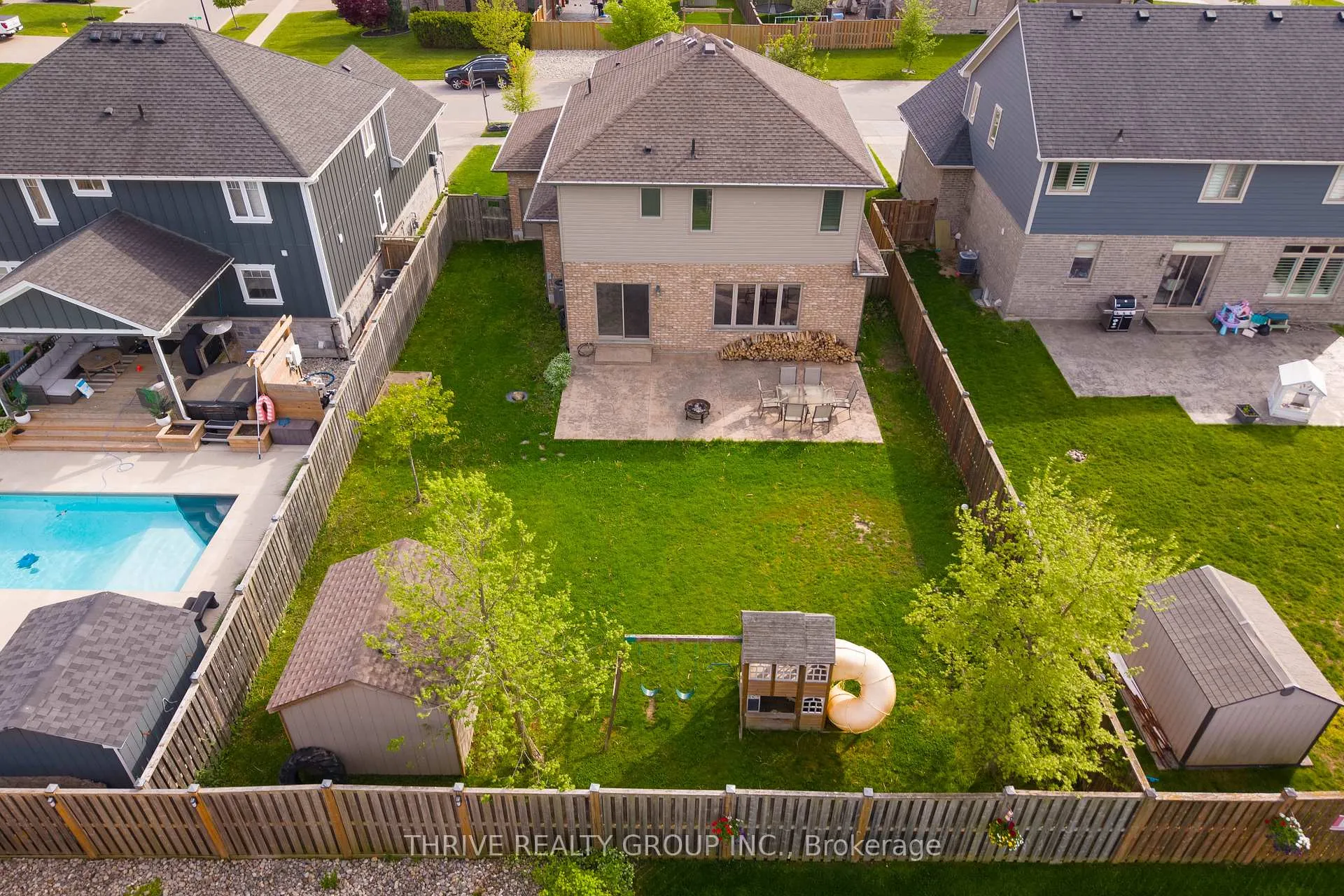 Photo 6 of 3 Dausett Drive, Middlesex Centre, Kilworth — HOMEH