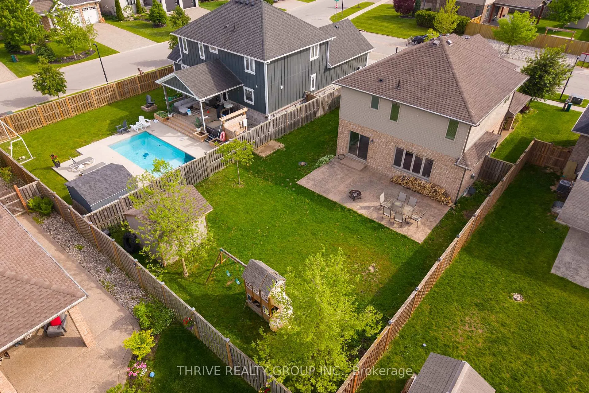 Photo 7 of 3 Dausett Drive, Middlesex Centre, Kilworth — HOMEH