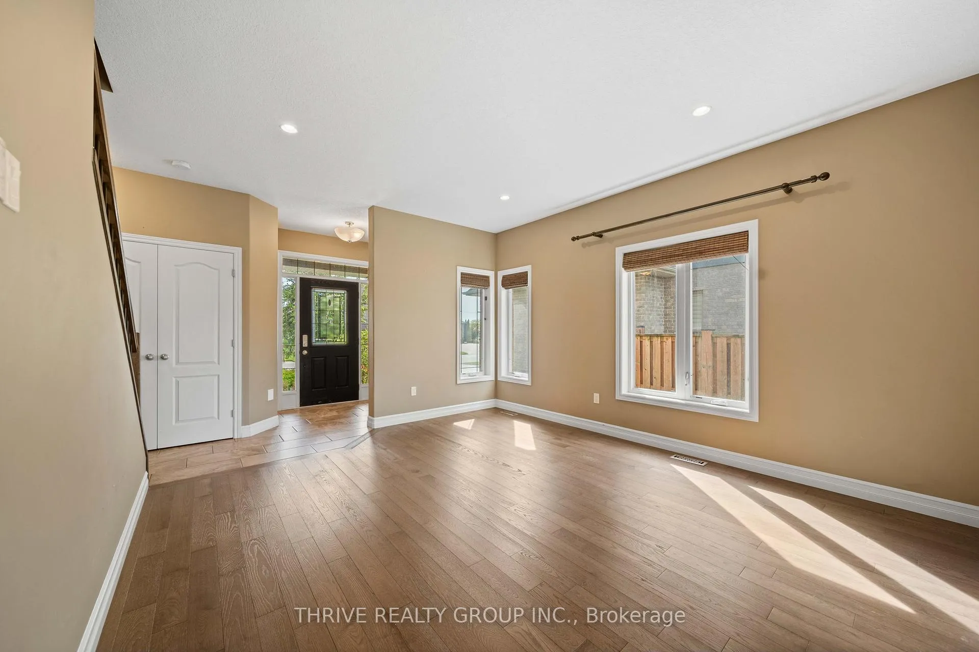 Photo 13 of 3 Dausett Drive, Middlesex Centre, Kilworth — HOMEH
