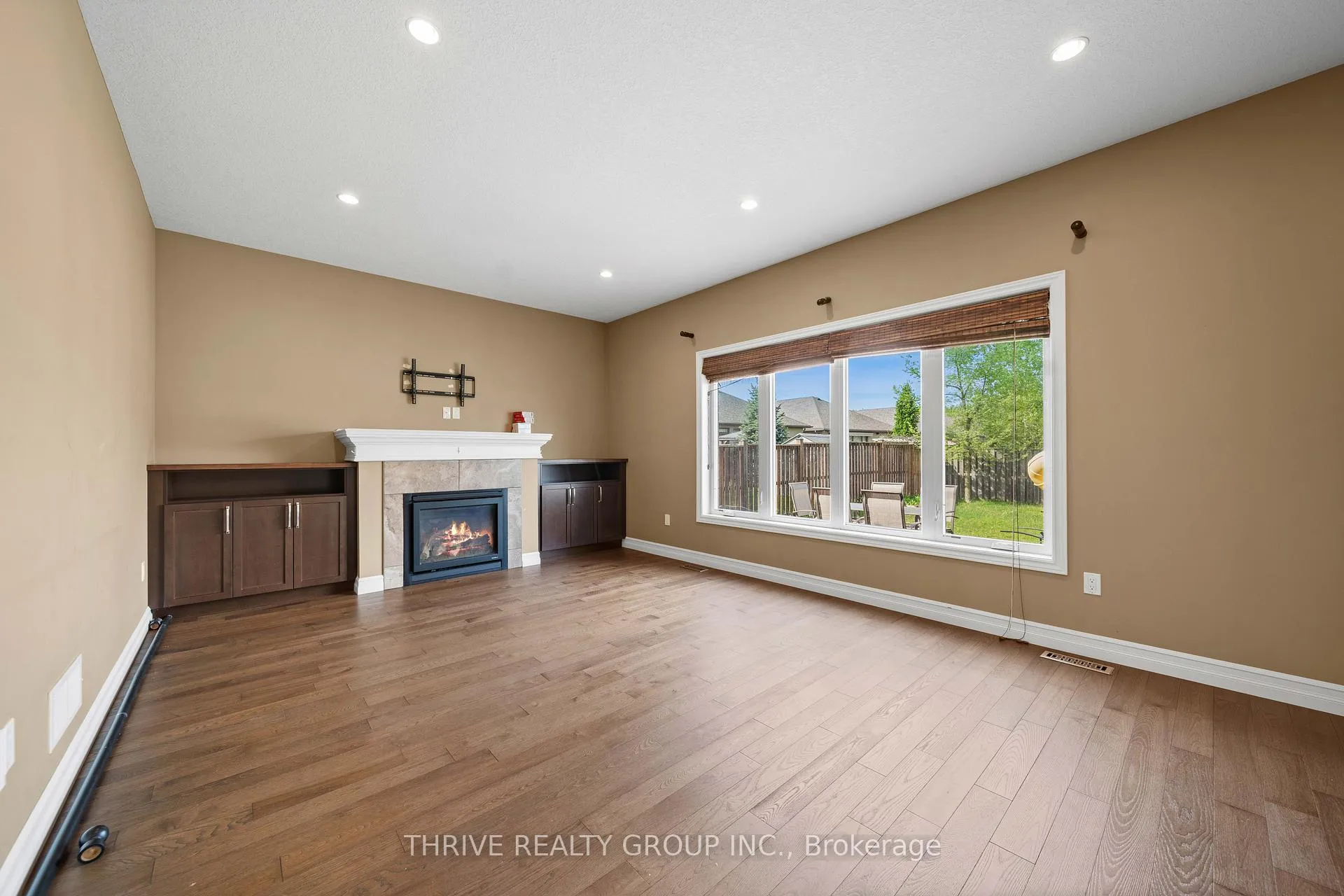 Photo 14 of 3 Dausett Drive, Middlesex Centre, Kilworth — HOMEH